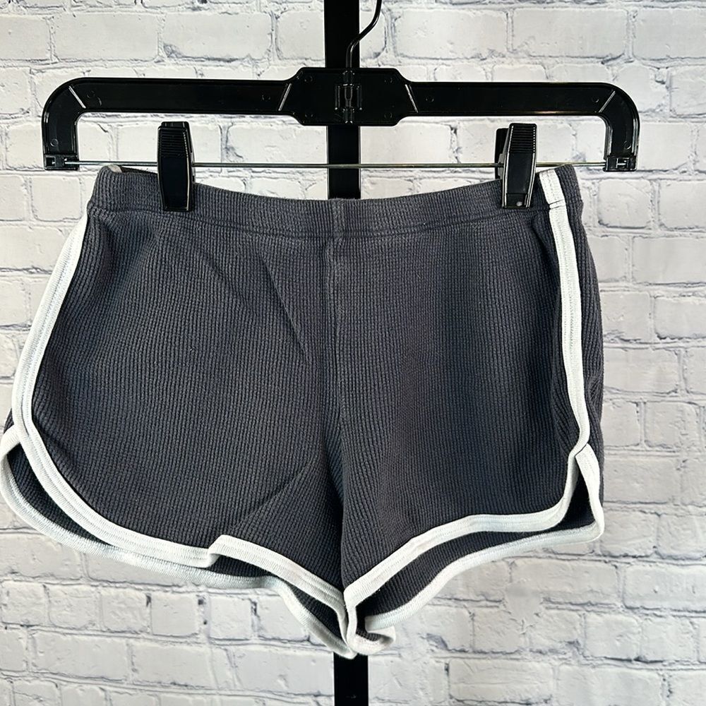 🖤 Brandy Melville Waffle Knit Athletic Shorts